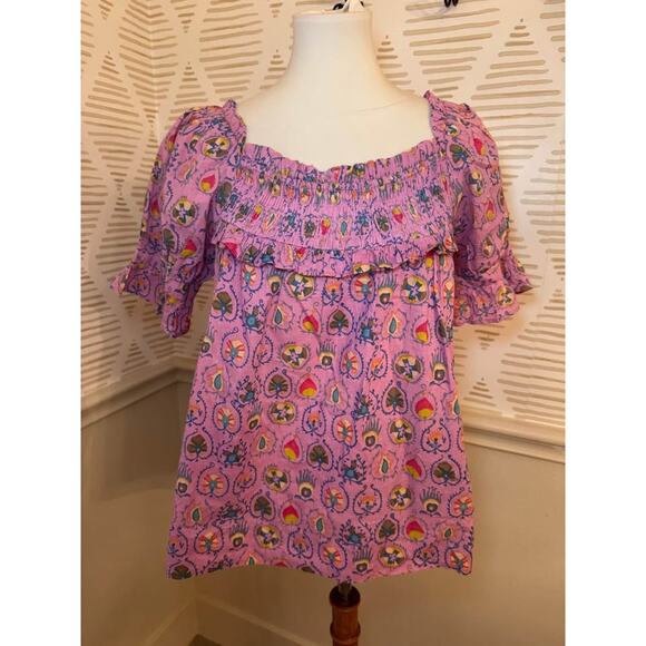 ivy jane Tops - Ivy Jane Women’s Small Pink Floral Smocked Top